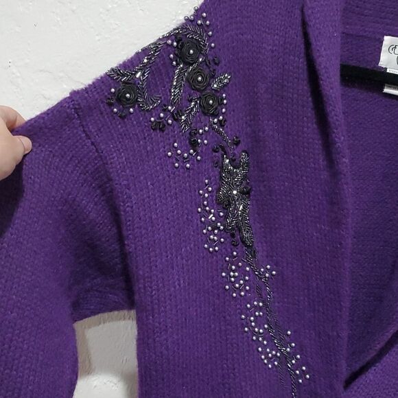 Vintage Cervlle Wool Cardogan Dister with Beading & Rose's in Purple Size M - Picture 3 of 15